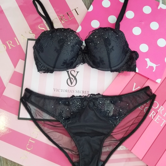 Victoria's Secret Vintage Dream Angels Rhinestone Crystal Bra & Panty Set NWT - Picture 2 of 16